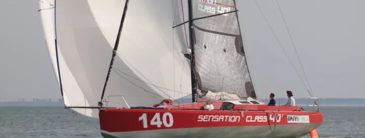 Cowes Dinard St Malo Race : Victory of Sensation Class40 Extrême