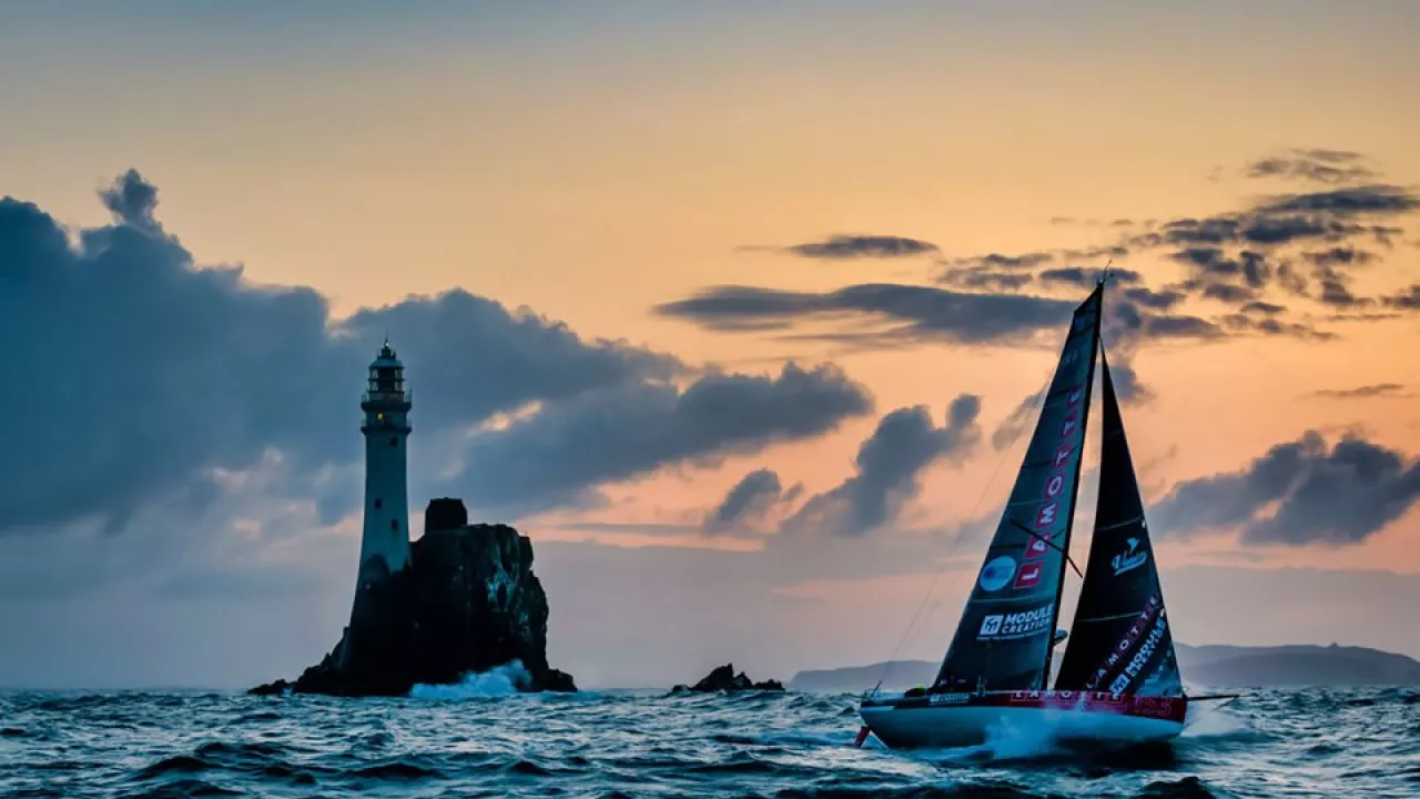 Lamotte-Module Création vainqueur du Fastnet