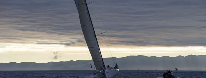 Les Sables – Horta : Leg 1 / leg 2