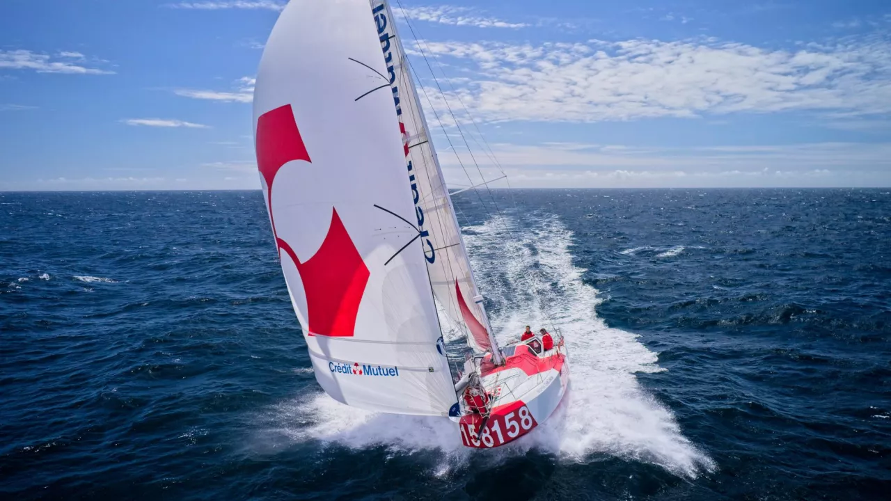 Nouveau Record des 24h pour Ian Lipinski et Crédit Mutuel !