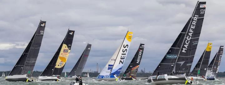 A strategic battle launched on the Rolex Fastnet Race