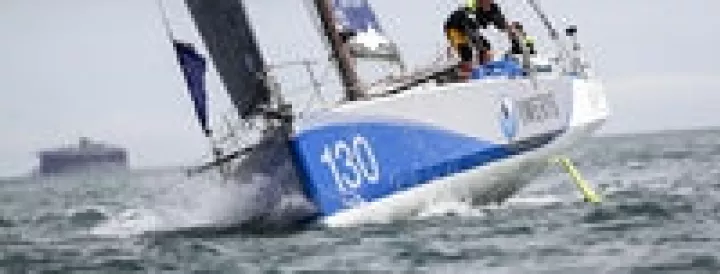 Victoire et nouveau record pour Phil Sharp sur la Sevenstar Round Britain and Ireland Race!