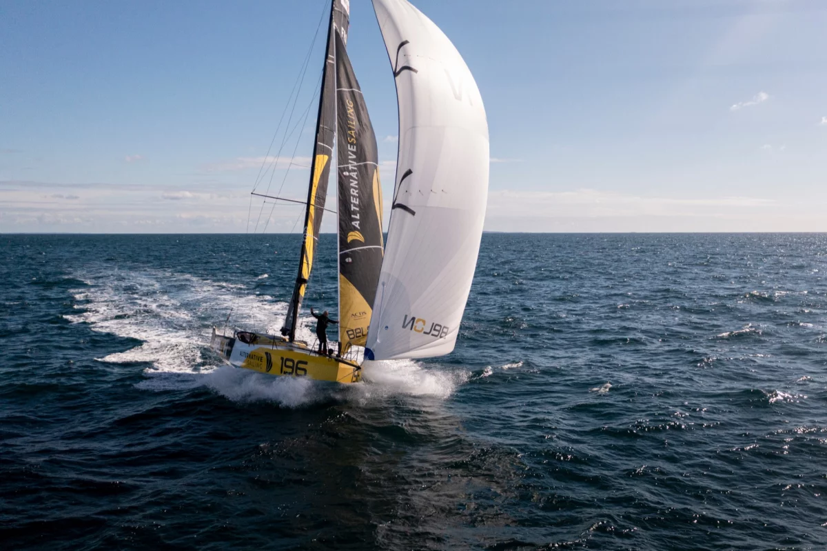 196 — Alternative Sailing - Constructions du Belon