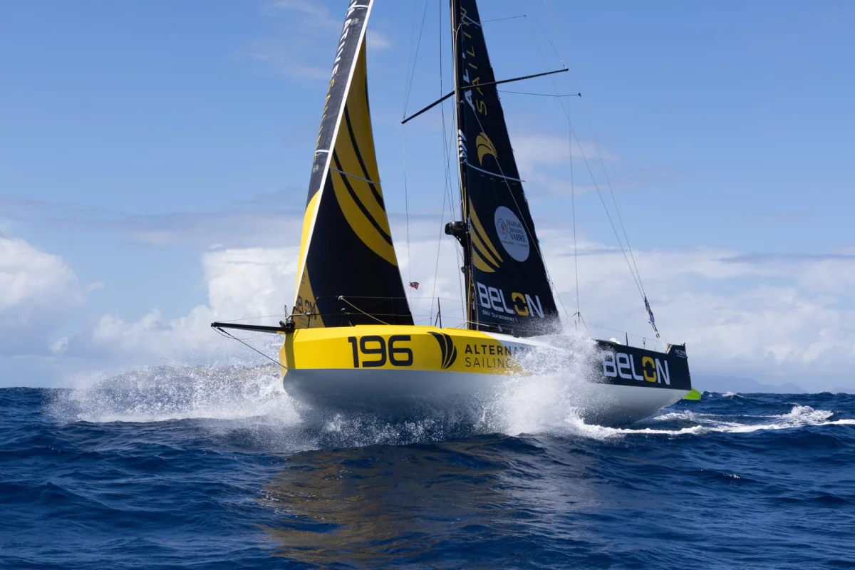 196 — Alternative Sailing - Constructions du Belon