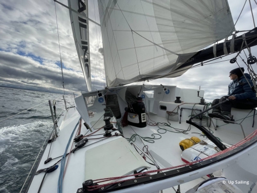  Up Sailing